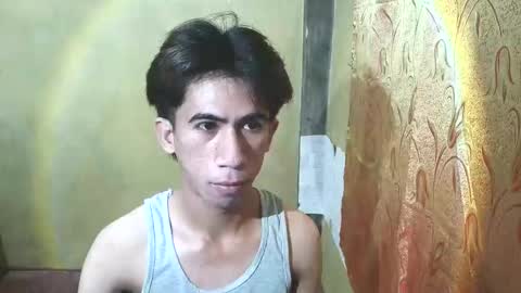 Snapshot of hairyhugecock_22 chatting on 11.02.25 hairyhugecock_22 online show from 11.02.25