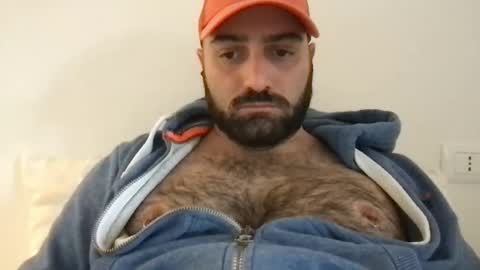 Hairy Guy online show from 10.03.25