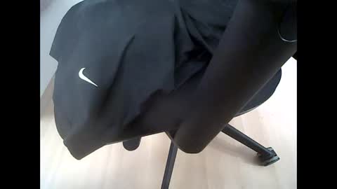 Snapshot of hairyman007 chatting on 01.13.25 hairyman007 online show from 01.13.25