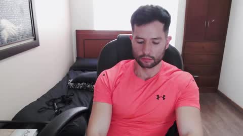 hairyncuteass online show from 02.11.25