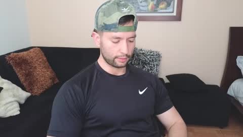 hairyncuteass online show from 02.18.25