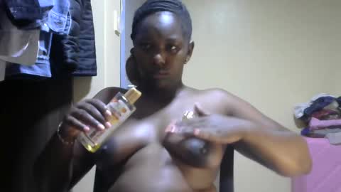 Snapshot of hairypussybigassy001 chatting on 01.15.25 hairypussybigassy001 online show from 01.15.25