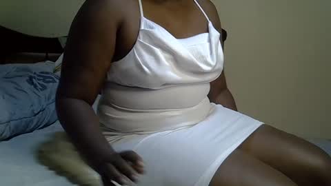 hairypussybigassy001 online show from 12.18.25