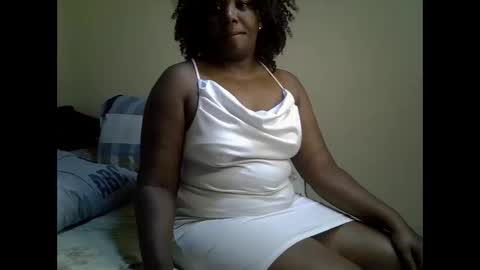 hairypussybigassy001 online show from 12.21.25