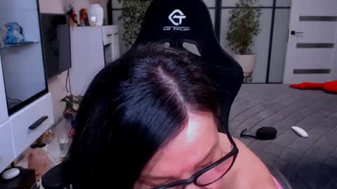 Snapshot of hairypussygranny chatting on 03.28.26 Monika online show from 03.28.26