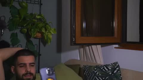 Snapshot of hairyrobxxx chatting on 09.13.25 HairyRobXxX online show from 09.13.25