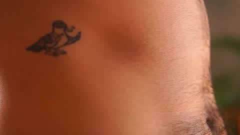 Snapshot of hairyrobxxx chatting on 09.18.25 HairyRobXxX online show from 09.18.25