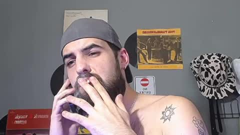 Snapshot of hairyrobxxx chatting on 02.26.26 HairyRobXxX online show from 02.26.26