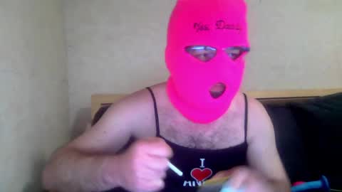Snapshot of hairytransvestite chatting on 02.08.25 hairytransvestite online show from 02.08.25