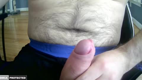 Snapshot of hairyuncut1705 chatting on 11.08.25 hairyuncut1705 online show from 11.08.25