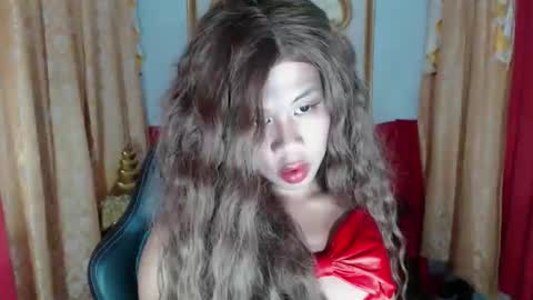 Snapshot of haku020485 chatting on 10.20.25 haku020485 online show from 10.20.25