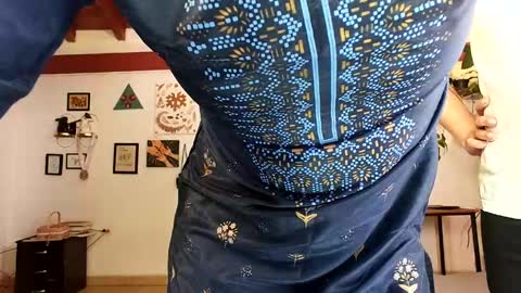 Ramona  Hak online show from 04.23.26