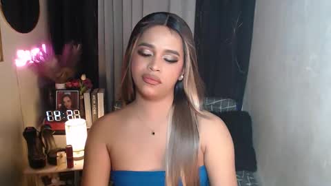 Snapshot of hale_allison chatting on 01.21.25 Allison online show from 01.21.25