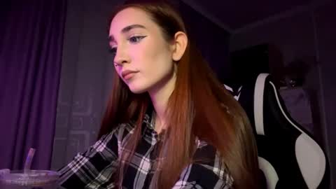 Holly online show from 11.17.25