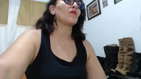 Snapshot of hammer9247 chatting on 10.15.25 hammer9247 online show from 10.15.25