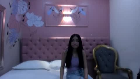 Snapshot of hamvanessa_hos chatting on 02.23.26 Hamvanessa online show from 02.23.26