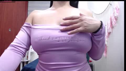 hana_arias online show from 09.26.25