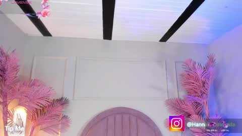 hanaahquinn online show from 04.09.26