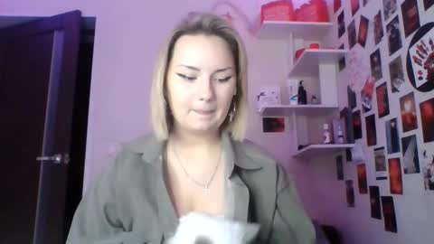 Caroline online show from 09.29.25
