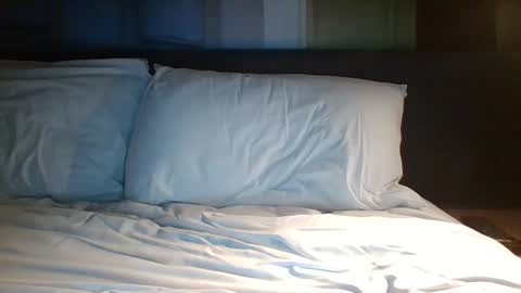 Snapshot of hand_ball_32 chatting on 02.10.25 hand_ball_32 online show from 02.10.25