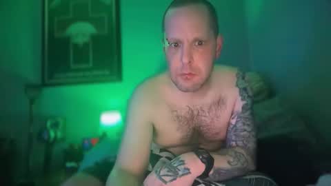 hand_banana_420 online show from 04.29.26