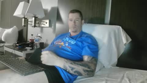 Snapshot of handofmeat11 chatting on 01.31.25 Hand of meat online show from 01.31.25