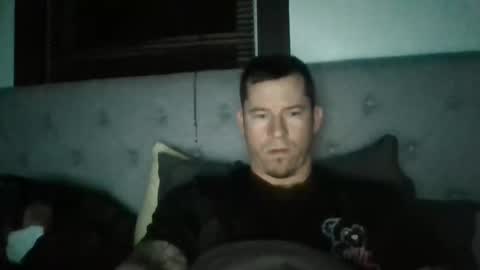 Snapshot of handofmeat11 chatting on 11.12.25 Hand of meat online show from 11.12.25