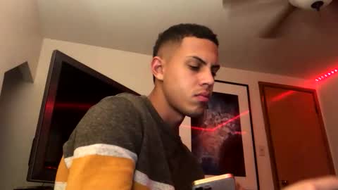 handsome01_ online show from 12.01.25