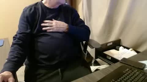 handsome_guy4u online show from 03.26.26