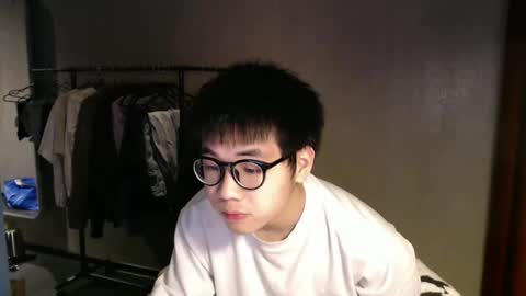 handsome_mannn online show from 02.24.25
