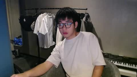 handsome_mannn online show from 09.26.25