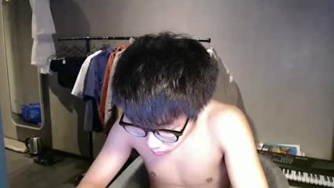 handsome_mannn online show from 03.20.26