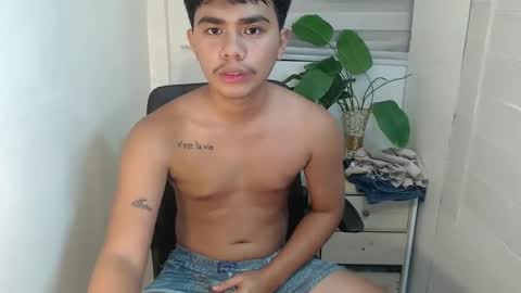 handsome_vanana online show from 02.23.25