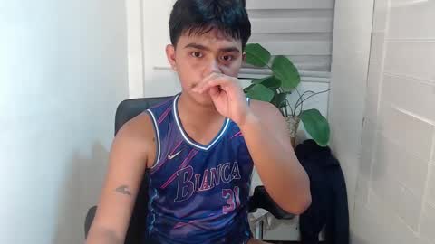 handsome_vanana online show from 02.24.25