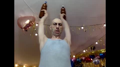 HandsomeAlfie online show from 01.14.26