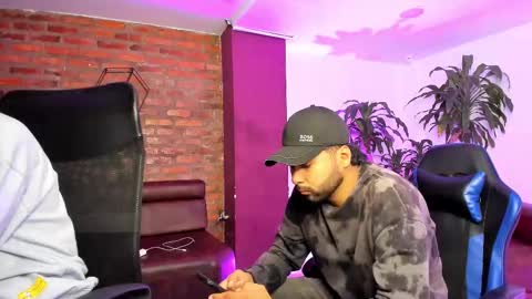 leonardfarrucknick and otis online show from 09.27.25