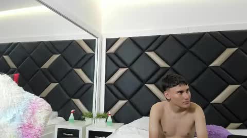 leonardfarrucknick and otis online show from 11.25.25