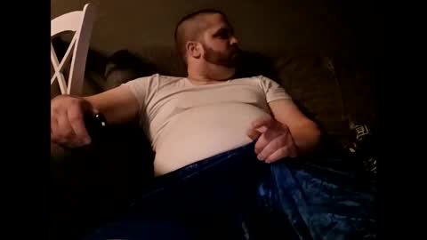 Snapshot of handsomedaddy198924 chatting on 03.02.26 Handsomedaddy198923 online show from 03.02.26