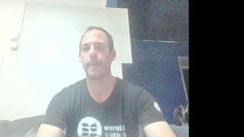 handsomeguy4ever online show from 10.23.25