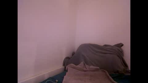 Snapshot of handsomepenis20cm chatting on 10.05.25 handsomepenis20cm online show from 10.05.25