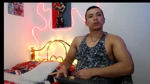 Hank online show from 03.01.25