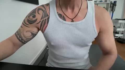 Snapshot of hankmoody6 chatting on 04.22.26 hanky online show from 04.22.26