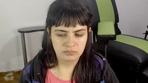 Snapshot of hanna99moon chatting on 12.10.24 JUANA online show from 12.10.24