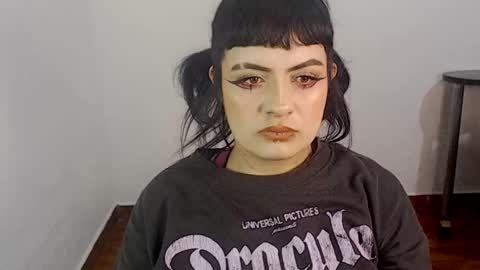 Snapshot of hanna99moon chatting on 01.08.25 JUANA online show from 01.08.25