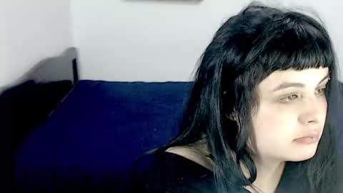 Snapshot of hanna99moon chatting on 10.04.25 JUANA online show from 10.04.25