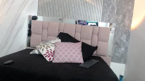 Hanna Palmer online show from 11.09.25