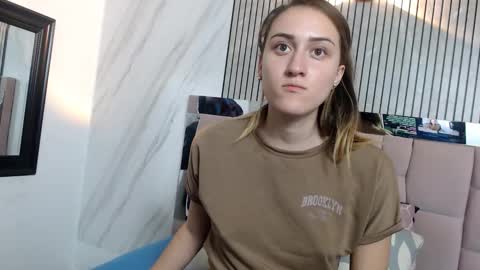 Hanna Palmer online show from 12.19.25