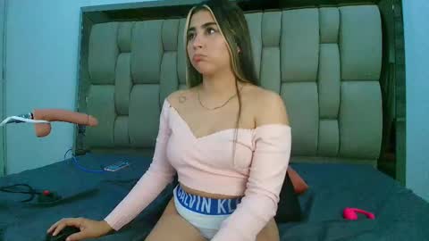 Hanna Castro online show from 09.21.25