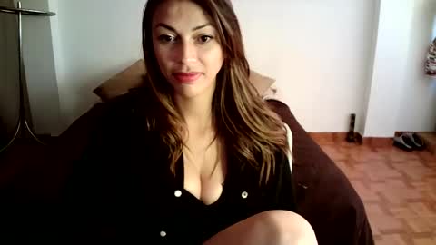 Hanna charming online show from 12.14.24