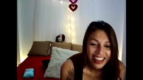 Hanna charming online show from 02.18.25